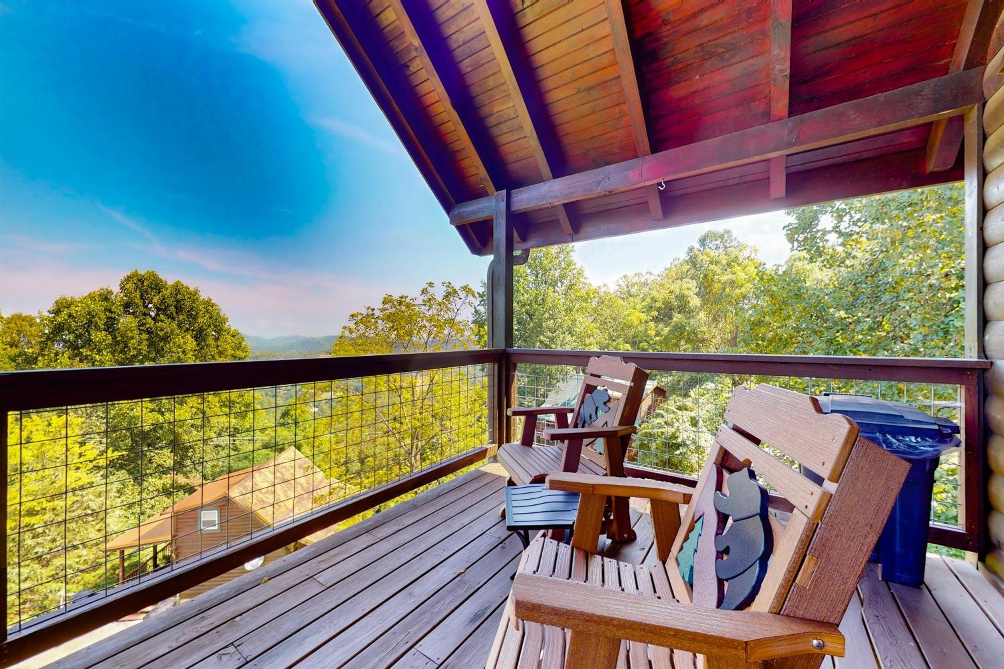 Little Black Bear Retreat Pigeon Forge Exterior photo